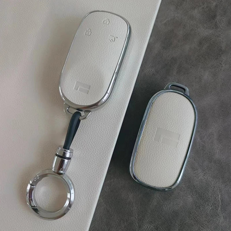 Shell Key Fob Case – 3‑Button Protective Cover for 2023 Geely ROX 01 / BAIC Polestone 01 / Jishi 01