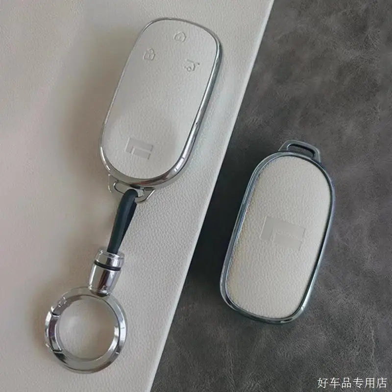 Shell Key Fob Case – 3‑Button Protective Cover for 2023 Geely ROX 01 / BAIC Polestone 01 / Jishi 01