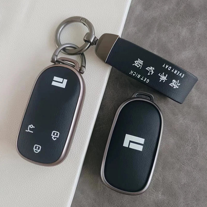 Shell Key Fob Case – 3‑Button Protective Cover for 2023 Geely ROX 01 / BAIC Polestone 01 / Jishi 01